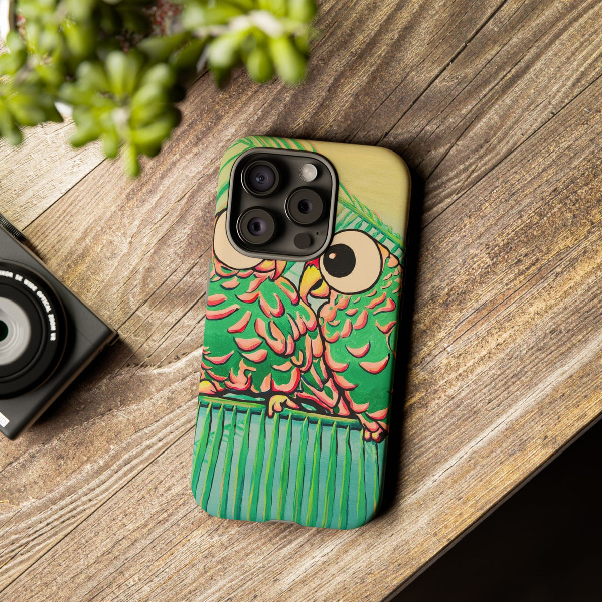 Chatty Cyclops Parrots Tough Phone Case