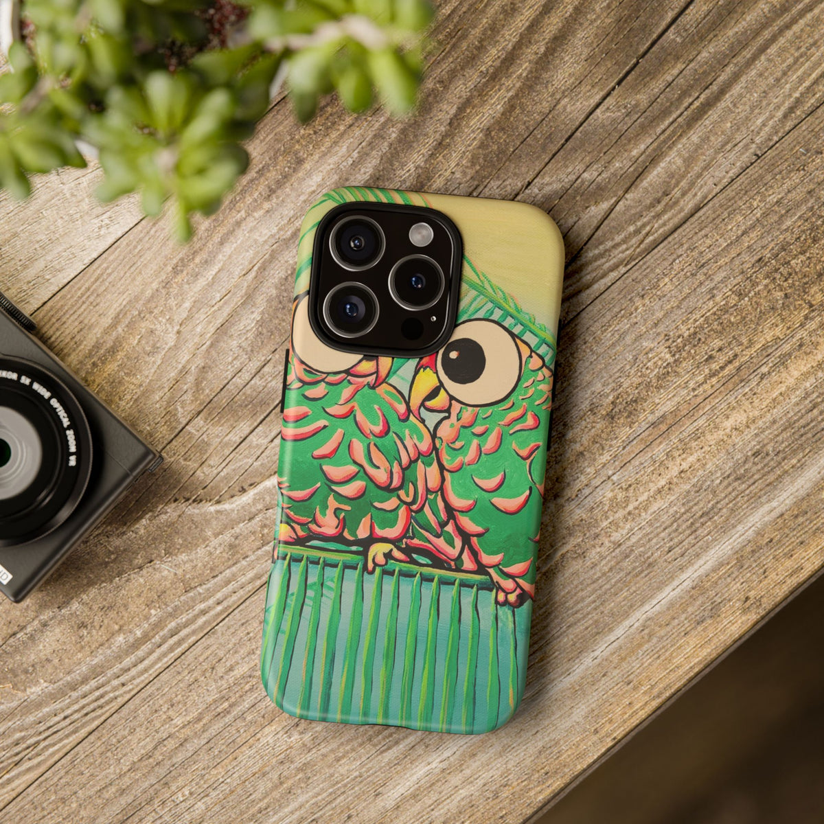 Chatty Cyclops Parrots Tough Phone Case