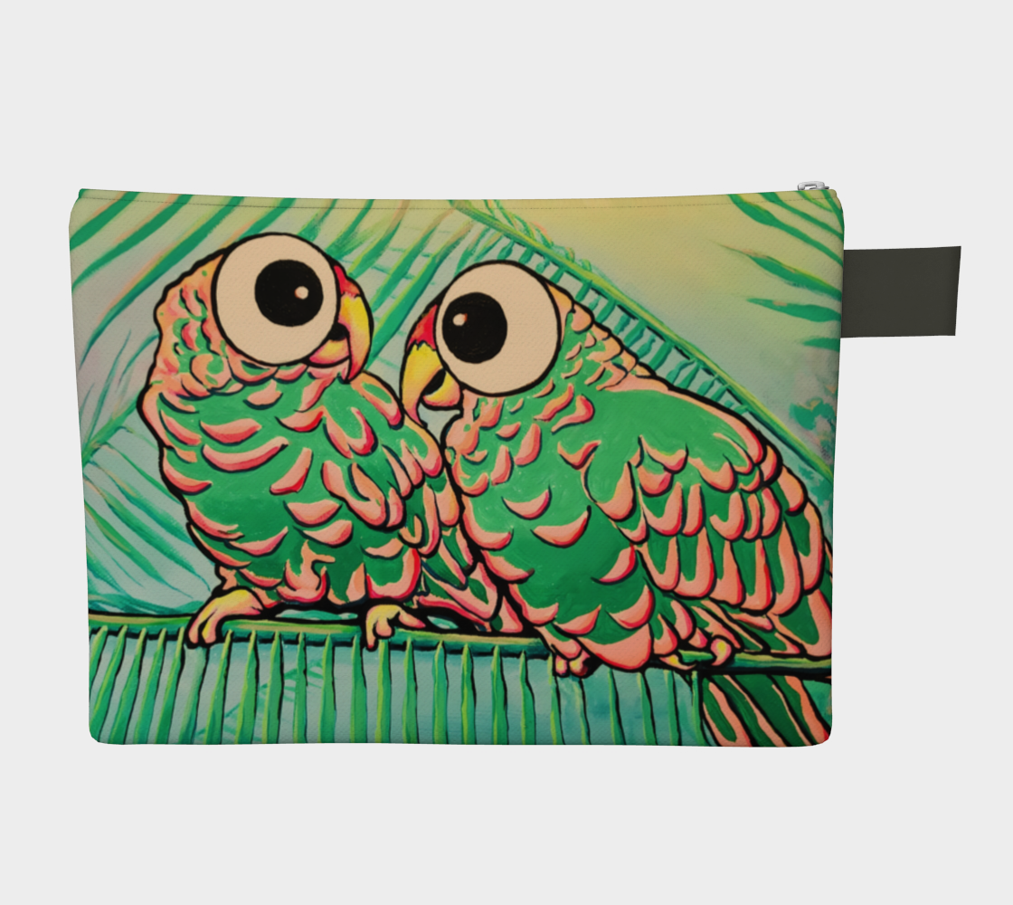 Chatty Cyclops Parrots Carry All